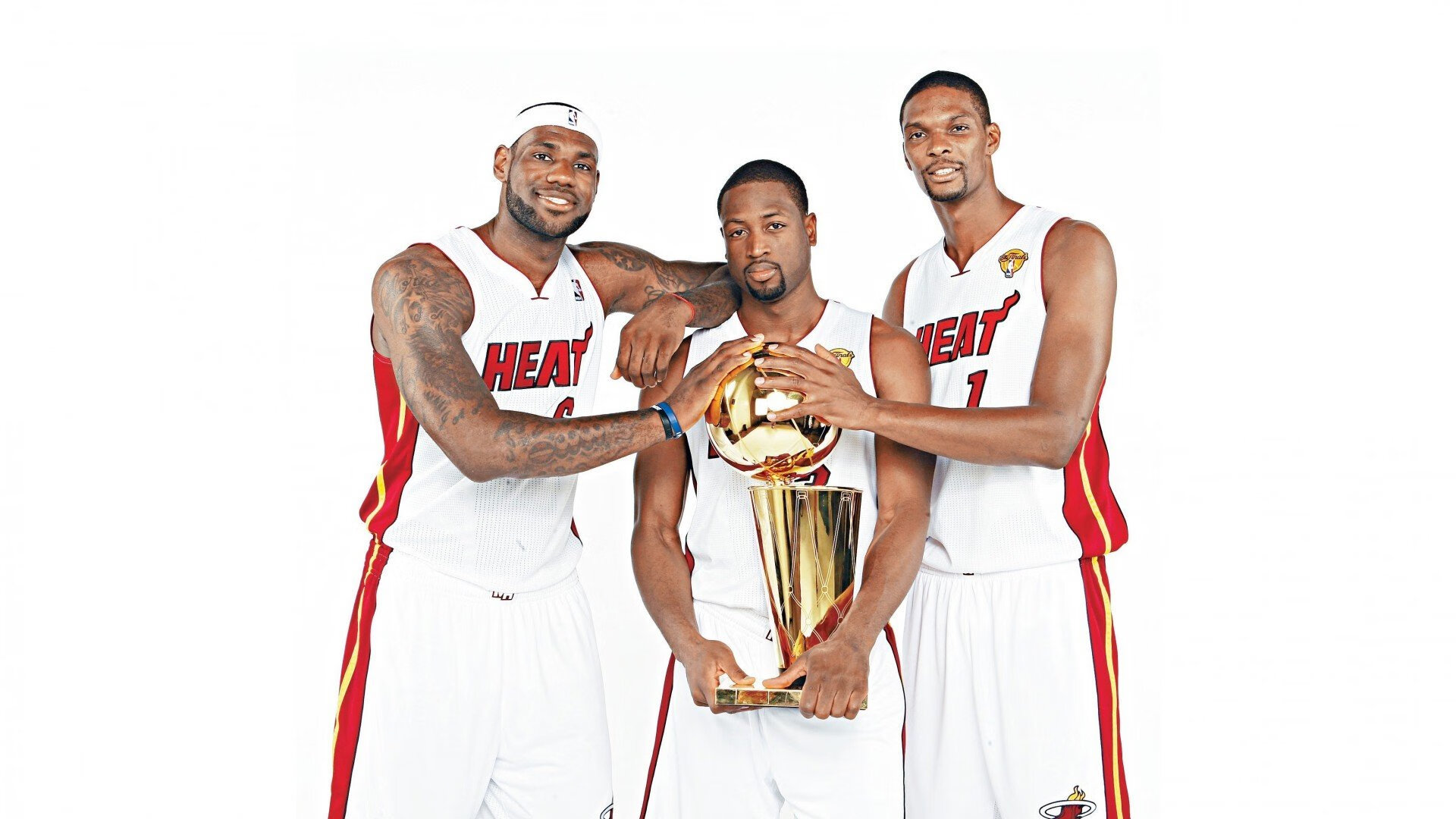 太阳在对阵骑士的比赛中,布克最后一刻投中绝杀球!,布克与太阳球迷